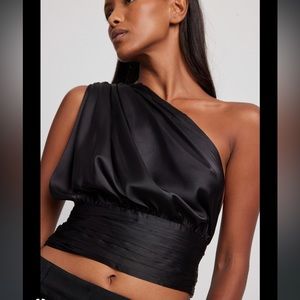 New with tags, gathered waist satin top